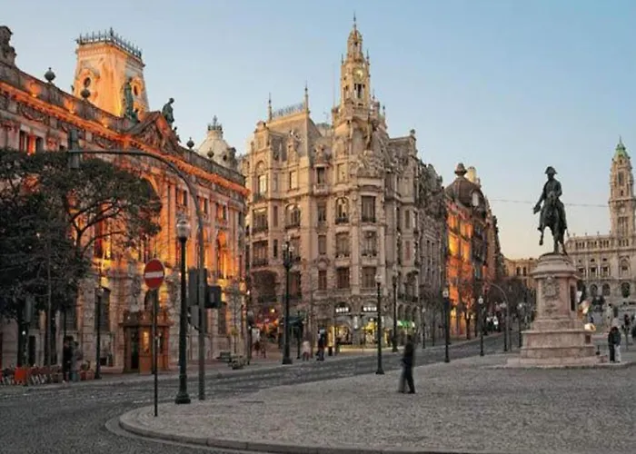 With Balcony * Oporto