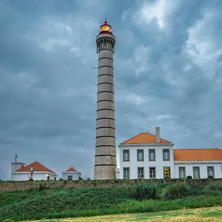 Lägenhet With Balcony Oporto