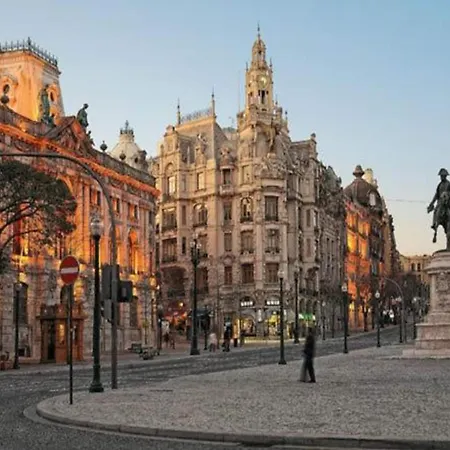 Charming With Balcony In * Porto