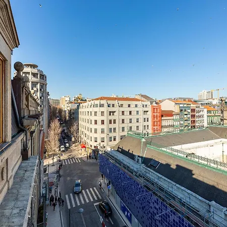 Charming With Balcony In * Porto